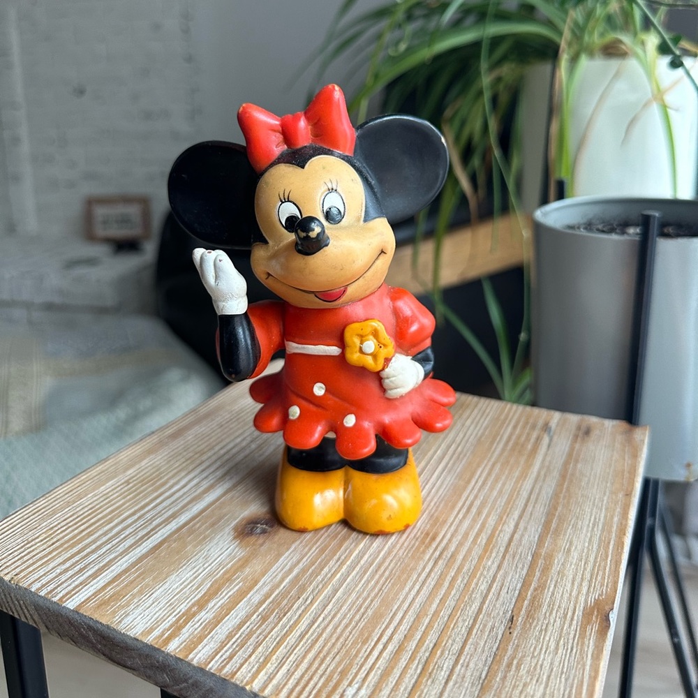 Vintage Minnie Mouse piggy bank